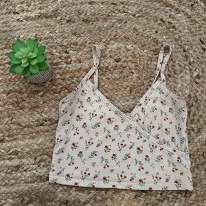 CROPPED FLORAL TANK